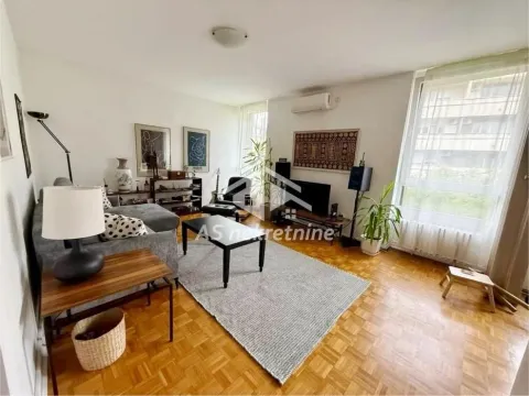 Rent, two bedroom apartment, 54m², Vračar Sve Podlokacije, Beograd - image 2