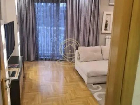 Izdavanje, dvosoban stan, 52m², Vračar Hram, Vračar Sve Podlokacije - image 5