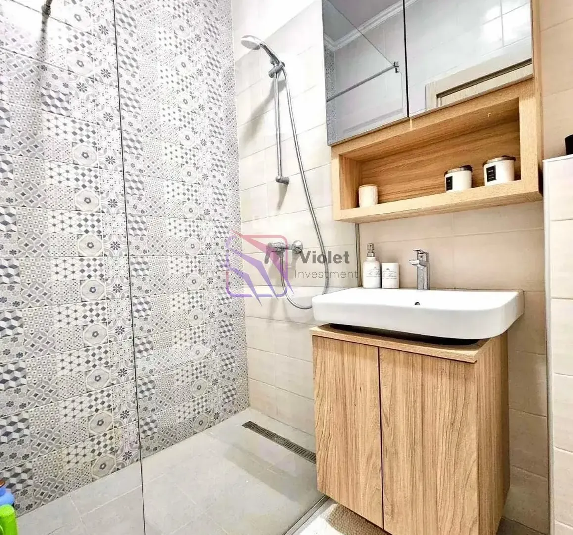 Izdavanje, jednosoban stan, 45m², Blok 9, Podgorica