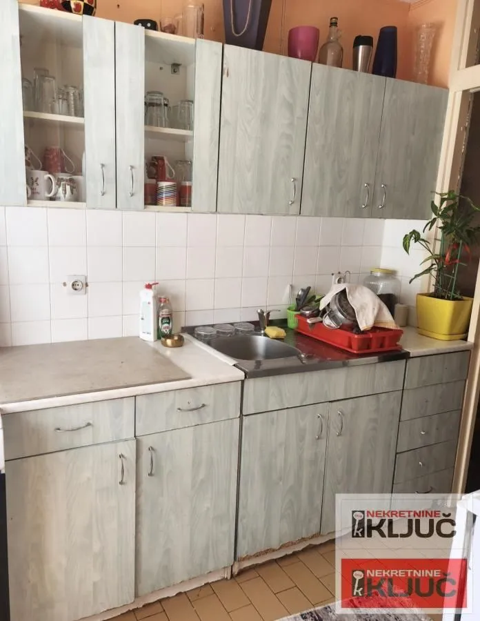 Izdavanje, jednosoban stan, 38m², Novo naselje, Novi Sad