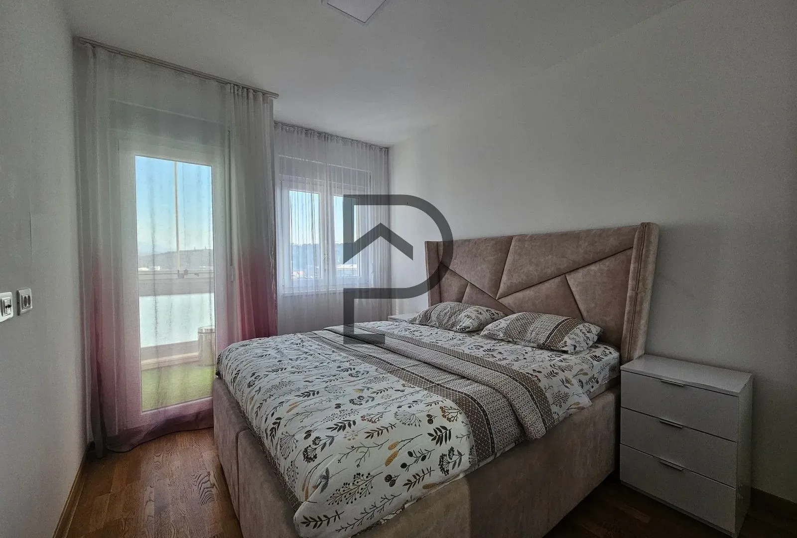 Rent, apartment, 43m², City Kej, Podgorica