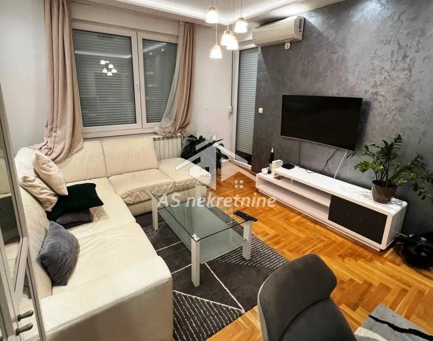 Rent, two bedroom apartment, 50m², Banjica, Voždovac Sve Podlokacije