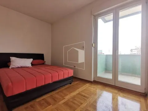 Rent, three bedroom apartment, 88m², Stari Aerodrom, Podgorica - image 13