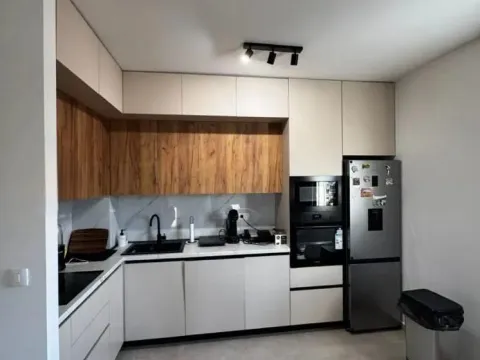 Prodaja, dvosoban stan, 72m², New City, Podgorica - image 5