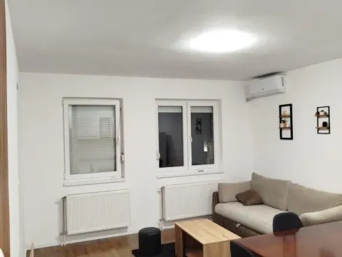 Izdavanje, trosoban stan, 71m², Telep, Novi Sad Sve Podlokacije - image 3