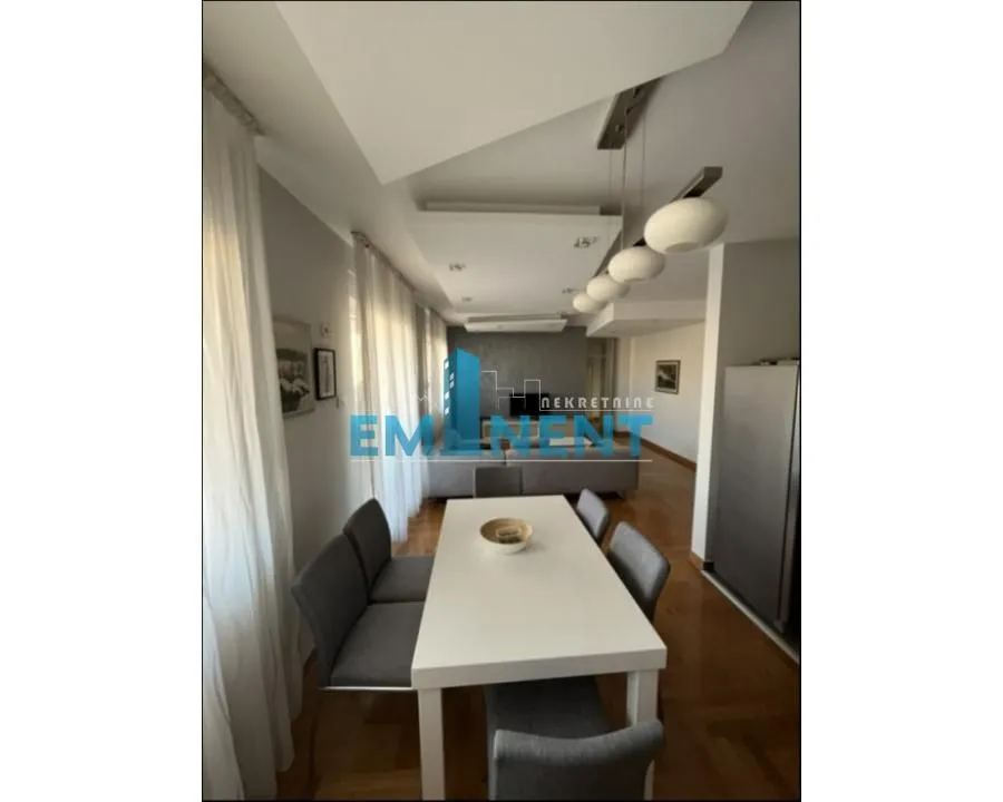 Rent, four bedroom apartment, 120m², Voždovac Sve Podlokacije, Beograd