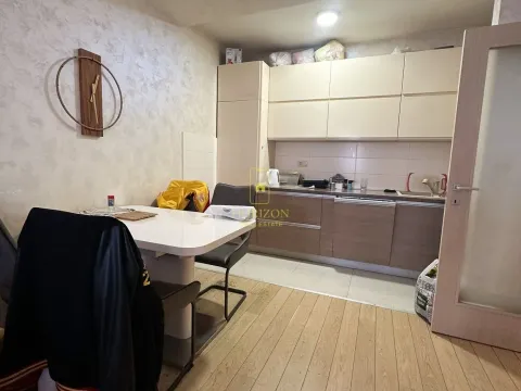 Sale, two bedroom apartment, 66m², City Kvart, Podgorica - image 4