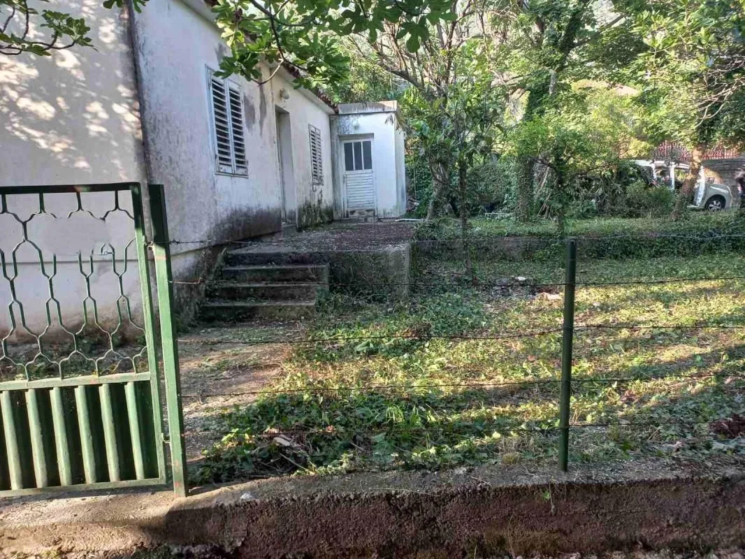Prodaja, kuća, 93m², Sutomore, Bar