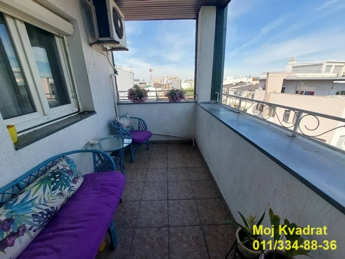 Prodaja, četvorosoban stan, 114m², Vračar Sve Podlokacije, Beograd