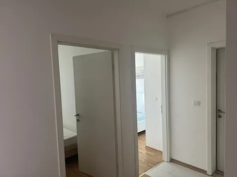 Rent, two bedroom apartment, 60m², Centar, Budva - image 8