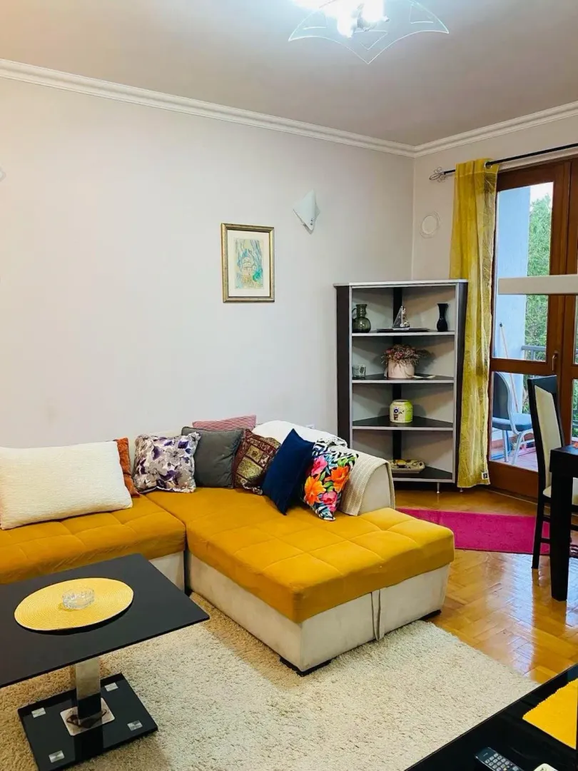 Izdavanje, jednosoban stan, 50m², Zagorič, Podgorica