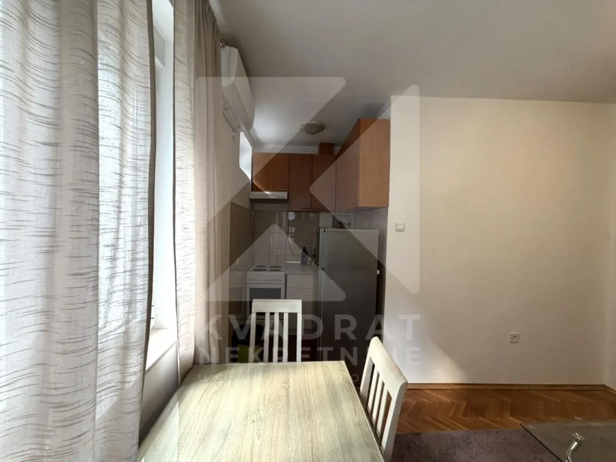 Rent, one bedroom apartment, 38m², Centar, Podgorica