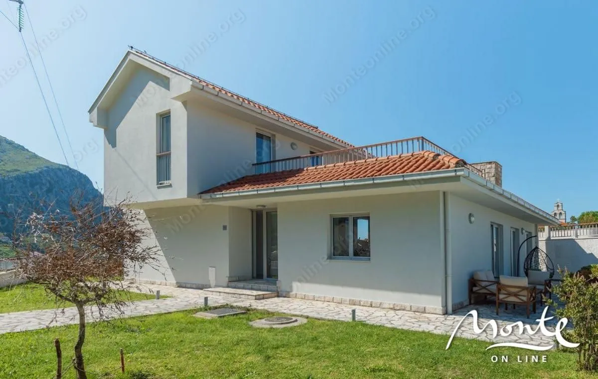 Sale, house, 159m², Sveti Stefan, Budva