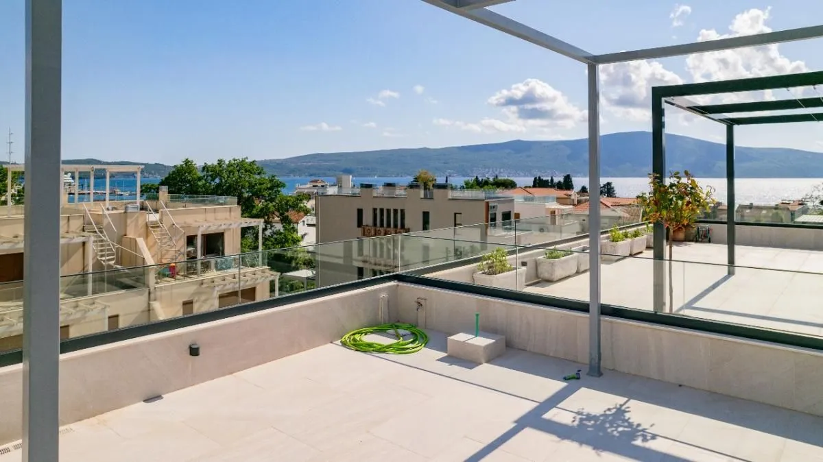 Prodaja, dvosoban stan, 154m², Donja Lastva, Tivat