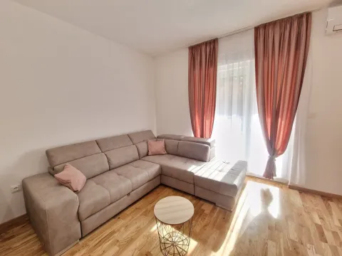 Izdavanje, jednosoban stan, 46m², Bečići, Budva - image 6