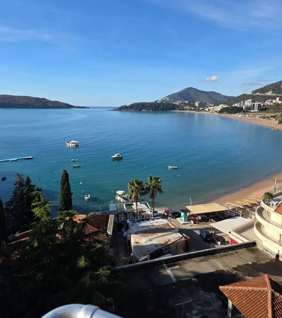 Sale, one bedroom apartment, 45m², Rafailovići, Budva