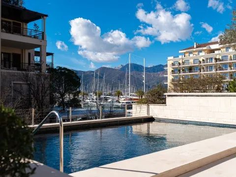 Prodaja, dvosoban stan, 152m², Porto Montenegro, Tivat - image 17