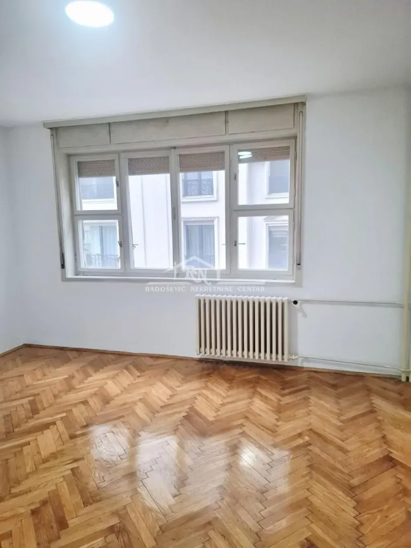 Sale, two bedroom apartment, 58m², Vračar Sve Podlokacije, Beograd