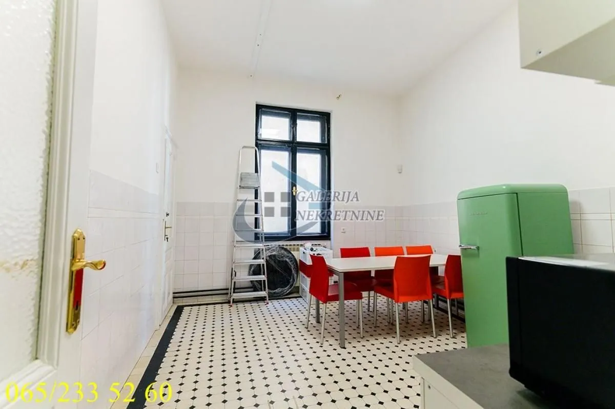 Sale, apartment, 239m², Stari Grad, Beograd