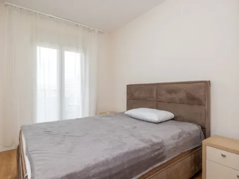 Izdavanje, jednosoban stan, 47m², Central Point, Podgorica - image 5