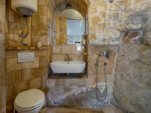 Prodaja, kuća, 200m², Reževići, Budva - image 33