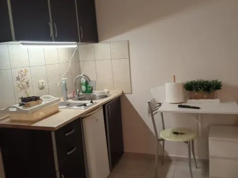 Rent, one bedroom apartment, 28m², Sutomore, Bar - image 5