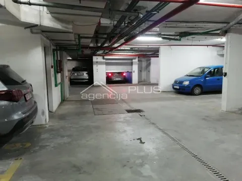 Sale, parking/garage, 12m², Bulbulder, Zvezdara Sve Podlokacije - image 4