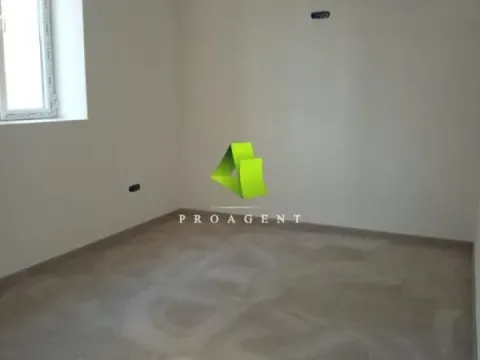 Poslovni prostor in Medijana