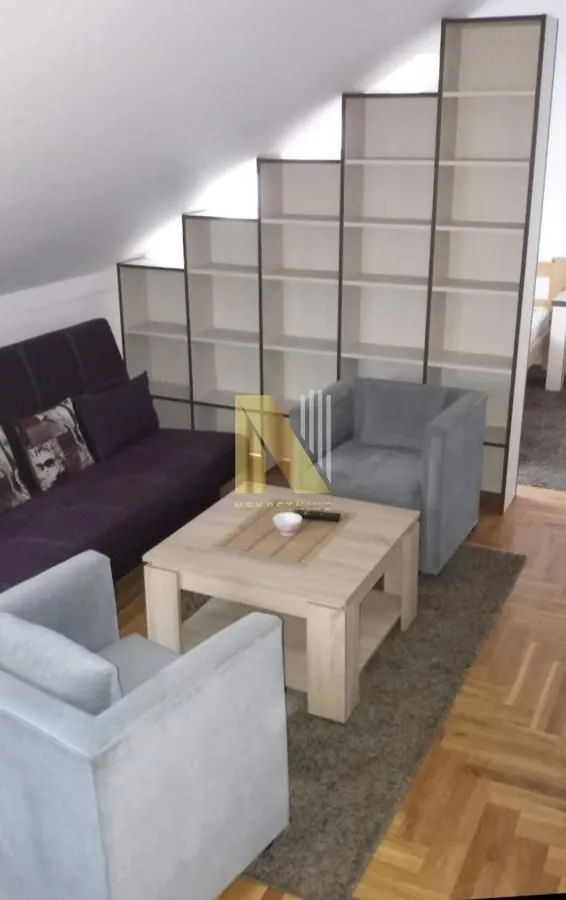 Izdavanje, garsonjera, 27m², Podbara, Novi Sad Sve Podlokacije