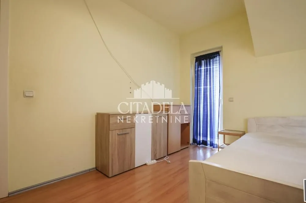 Sale, two bedroom apartment, 84m², Altina, Beograd