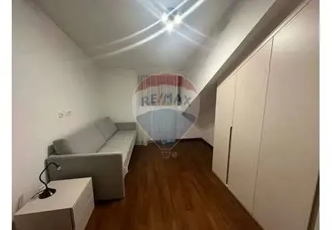 Izdavanje, trosoban stan, 110m², Master Kvart, Podgorica - image 2