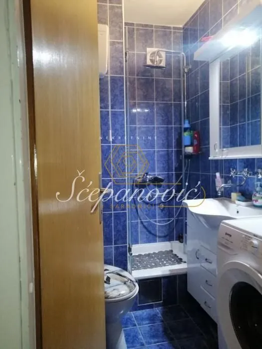 Prodaja, jednosoban stan, 39m², Banatić, Novi Sad Sve Podlokacije