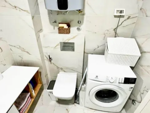 Izdavanje, jednosoban stan, 57m², Kod Capital Plaze, Podgorica - image 2