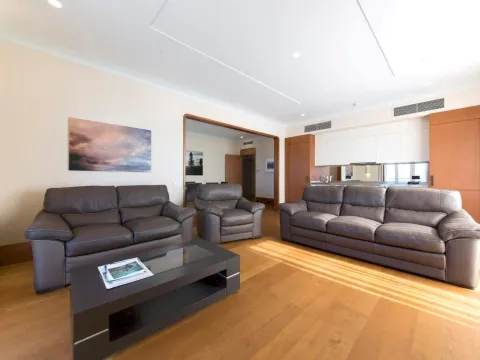 Sale, three bedroom apartment, 236m², Porto Montenegro, Tivat - image 3