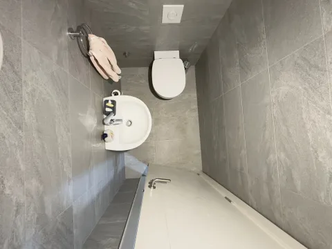 Prodaja, dvosoban stan, 62m², Stari Aerodrom, Podgorica - image 14