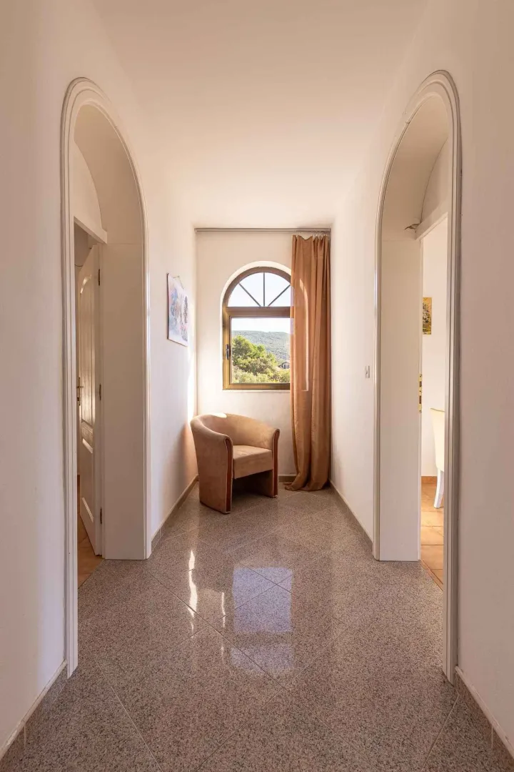 Prodaja, dvosoban stan, 65m², Bigova, Kotor