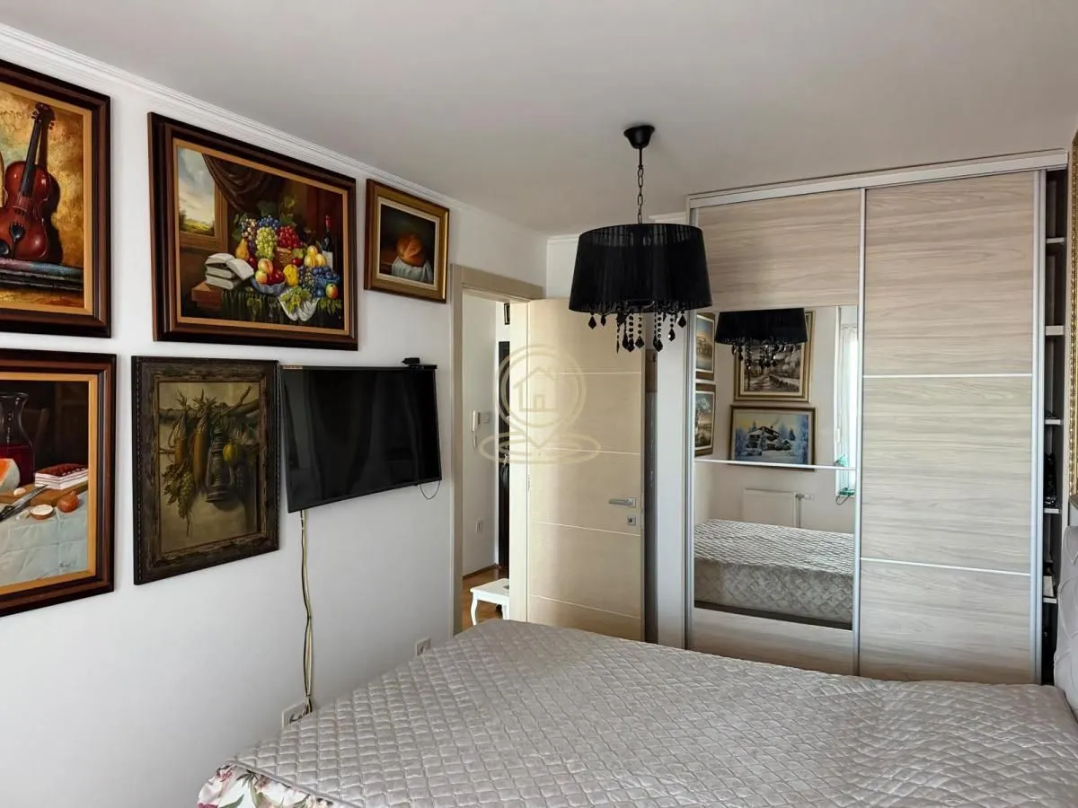 Izdavanje, dvosoban stan, 50m², Grbavica, Novi Sad Sve Podlokacije