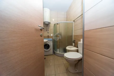 Rent, one bedroom apartment, 43m², Ljubović, Podgorica - image 7