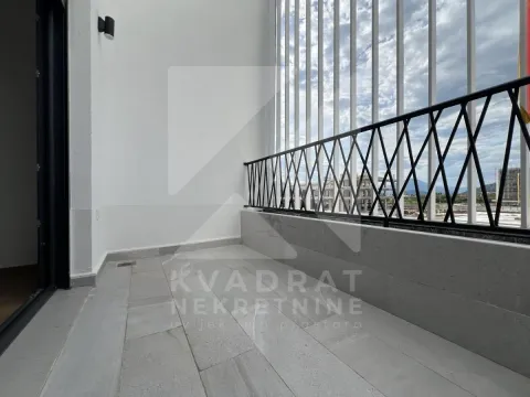 Izdavanje, dvosoban stan, 55m², City Kvart, Podgorica - image 6