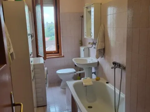 Sale, two bedroom apartment, 140m², Gorica C, Podgorica - image 4