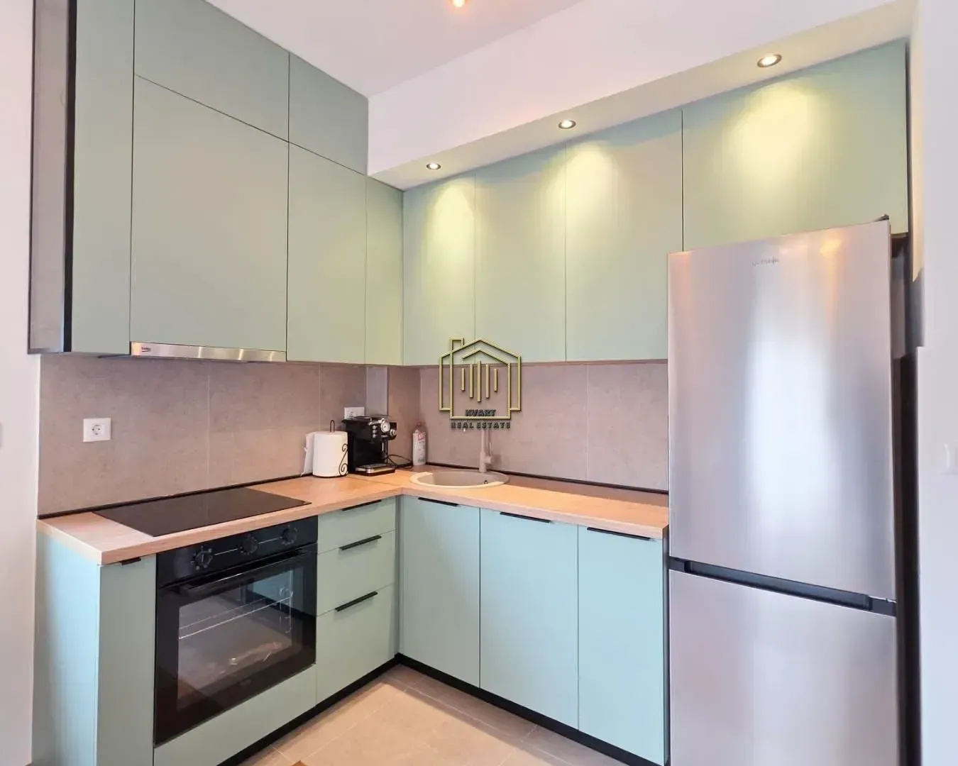 Izdavanje, jednosoban stan, 43m², Vezirov Most, Podgorica