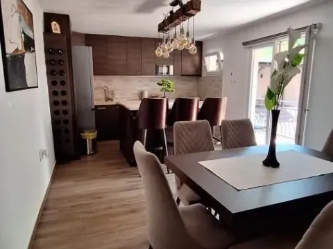 Poslovni prostor in Medijana