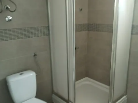 Prodaja, kuća, 400m², Bar, Crna Gora - image 9