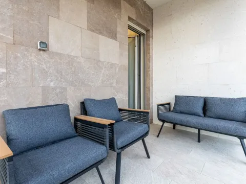 Sale, house, 400m², Bečići, Budva - image 16