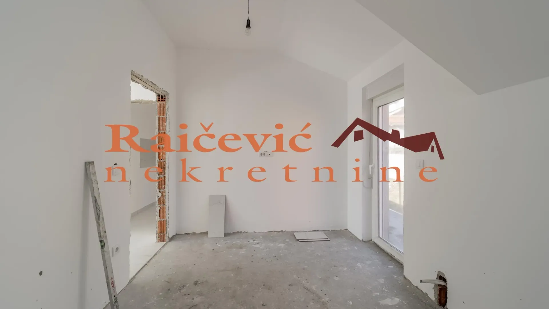 Prodaja, trosoban stan, 80m², Grocka, Beograd