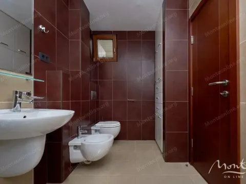 Sale, three bedroom apartment, 116m², Budva, Crna Gora - image 25