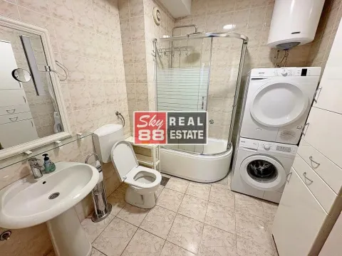 Izdavanje, četvorosoban stan, 130m², Senjak, Beograd - image 11