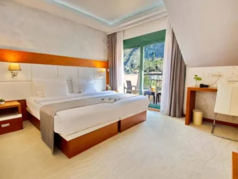 Sale, house, 1000m², Kotor, Crna Gora - image 6