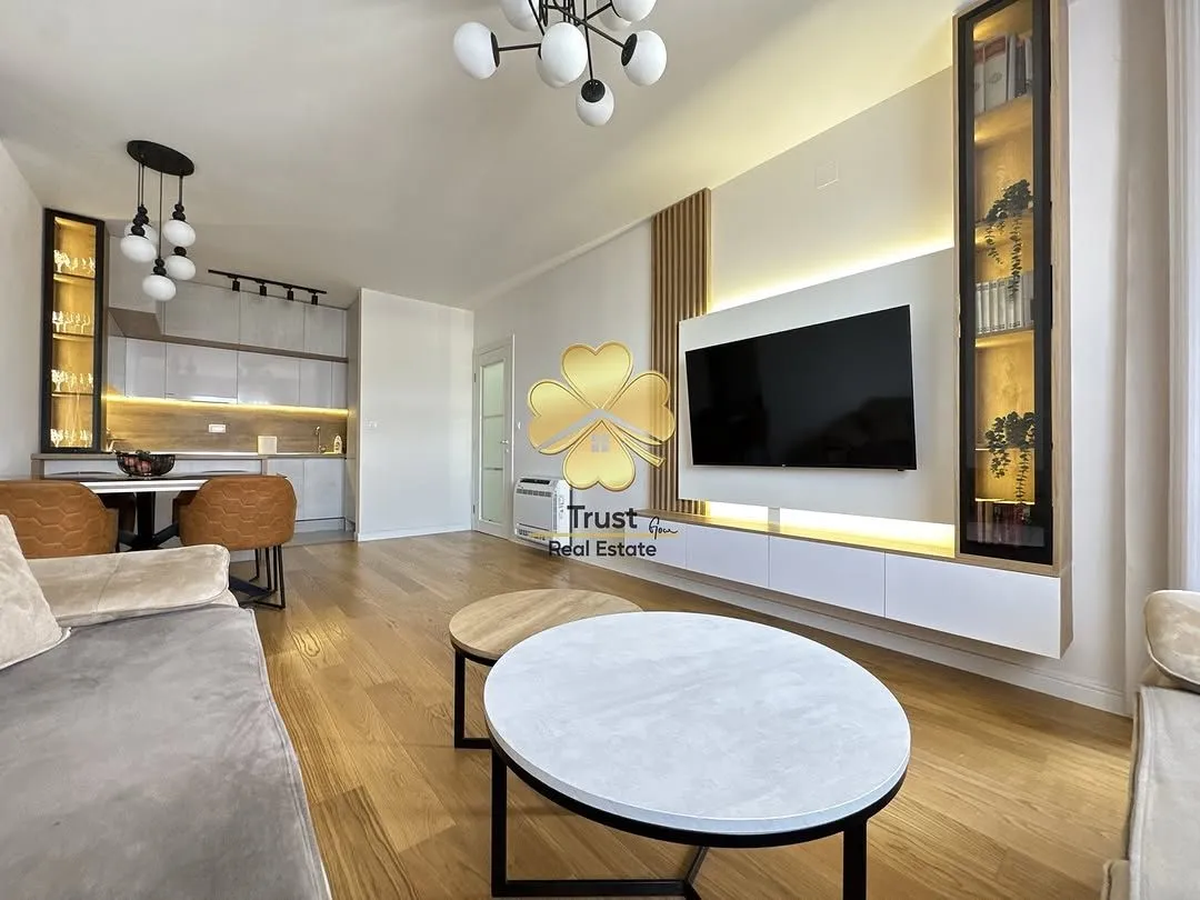 Rent, two bedroom apartment, 75m², Central Point, Podgorica