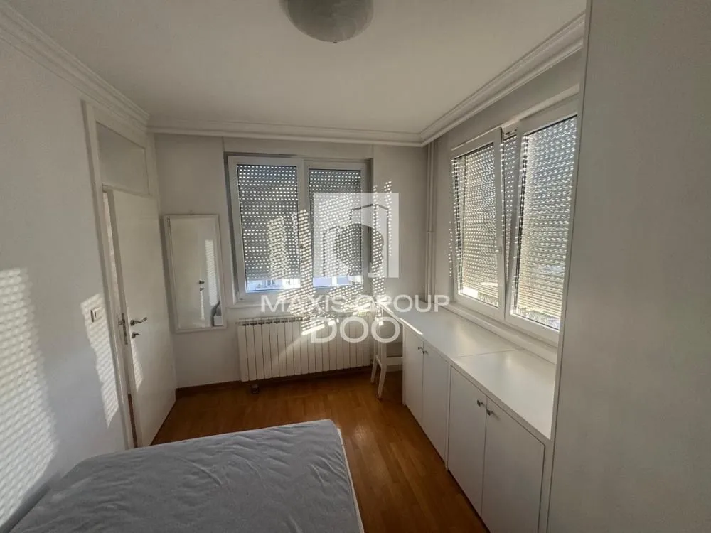 Sale, two bedroom apartment, 48m², Novi Beograd Blok 22, Novi Beograd Sve Podlokacije